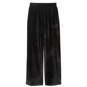 Victoria’s Secret pink Velour Shine Logo Wide Leg Pants. Pure Black. NWT
